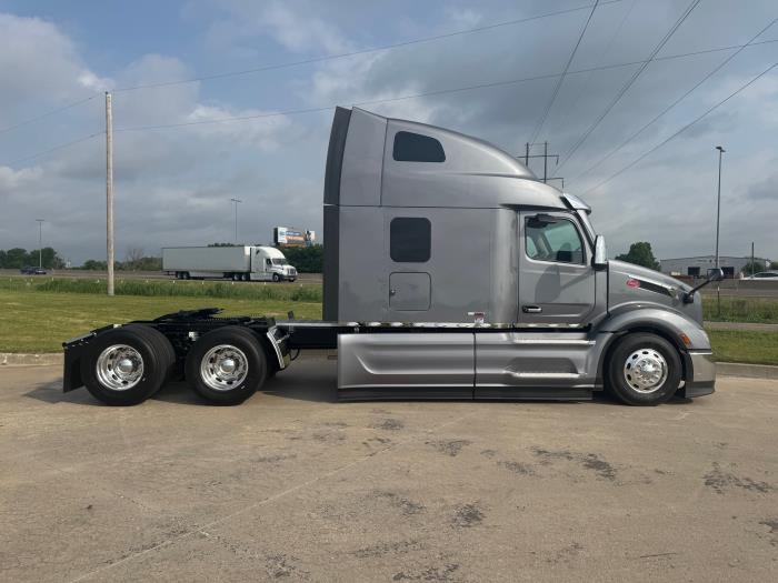 2026 Peterbilt 579-5