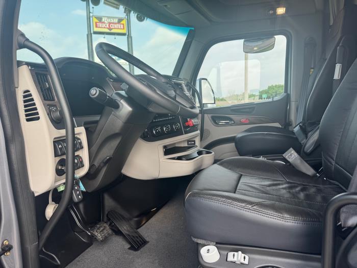 2026 Peterbilt 579-12