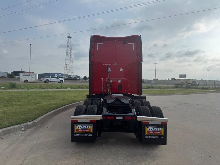 2026 Peterbilt 579-8