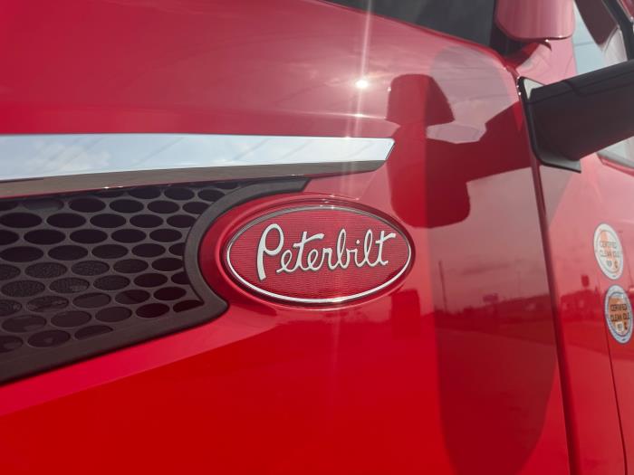 2026 Peterbilt 579-9