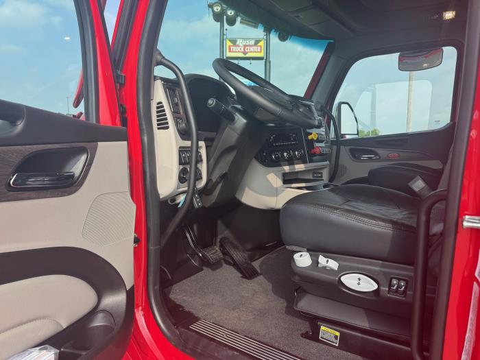 2026 Peterbilt 579-13