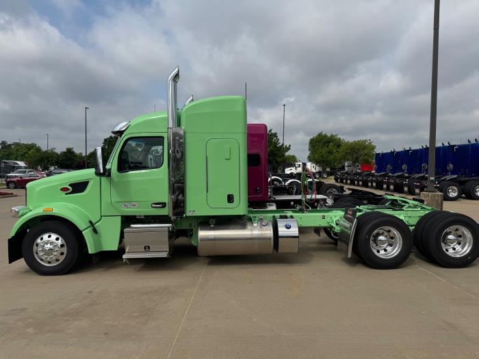 2026 Peterbilt 567-2