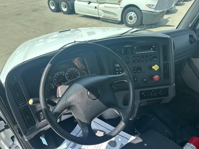 2023 Freightliner Business Class M2 112-1