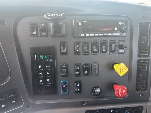 2023 Freightliner Business Class M2 112-2