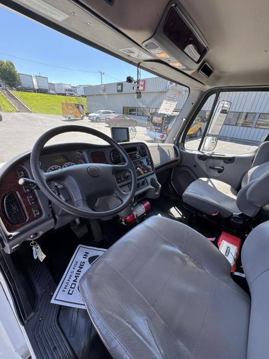 2020 Freightliner Business Class M2 106-12
