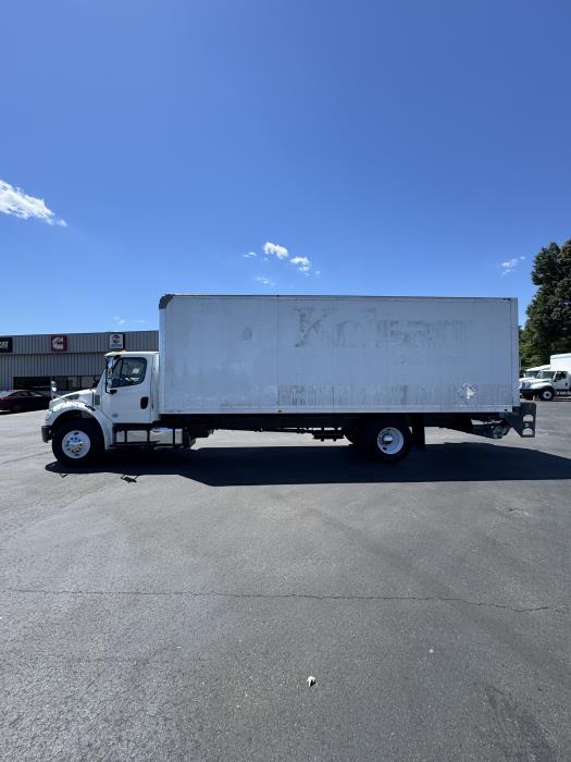 2020 Freightliner Business Class M2 106-2