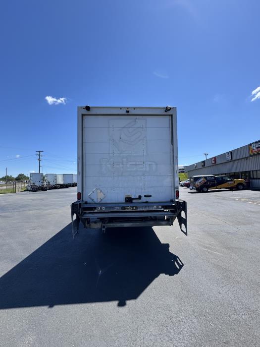 2020 Freightliner Business Class M2 106-4