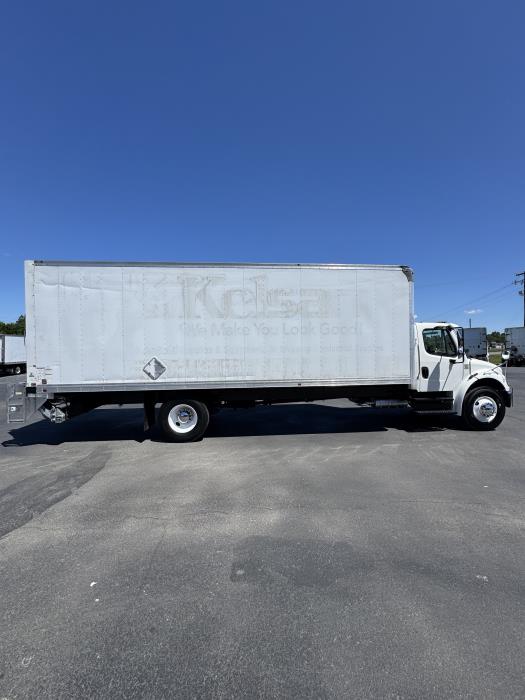 2020 Freightliner Business Class M2 106-6