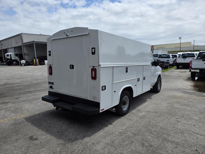 2026 Ford E-350-13