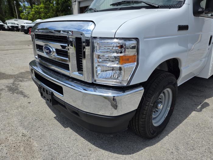 2026 Ford E-350-15