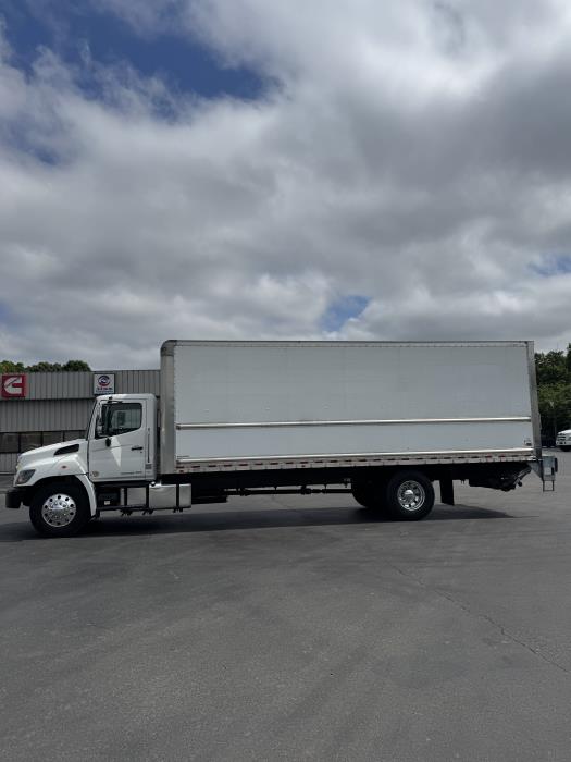 2019 Hino 268A-2