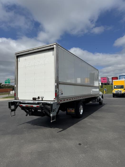 2019 Hino 268A-5