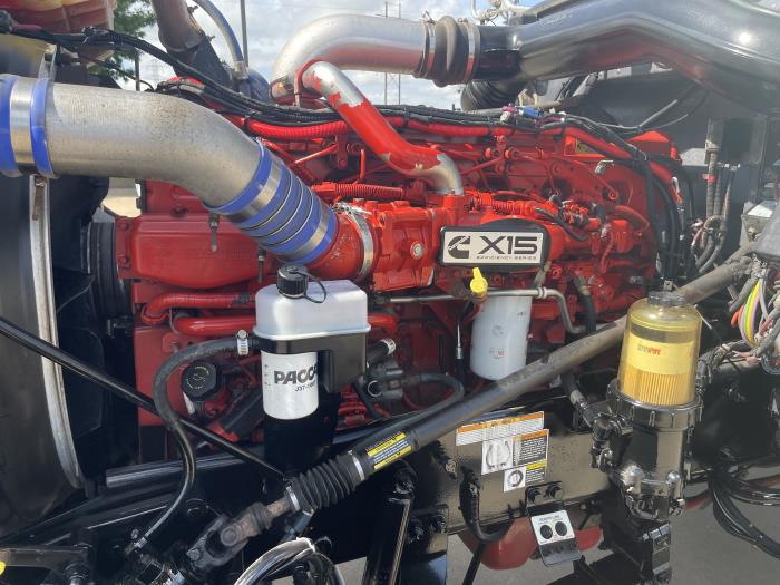 2019 Peterbilt 389-24