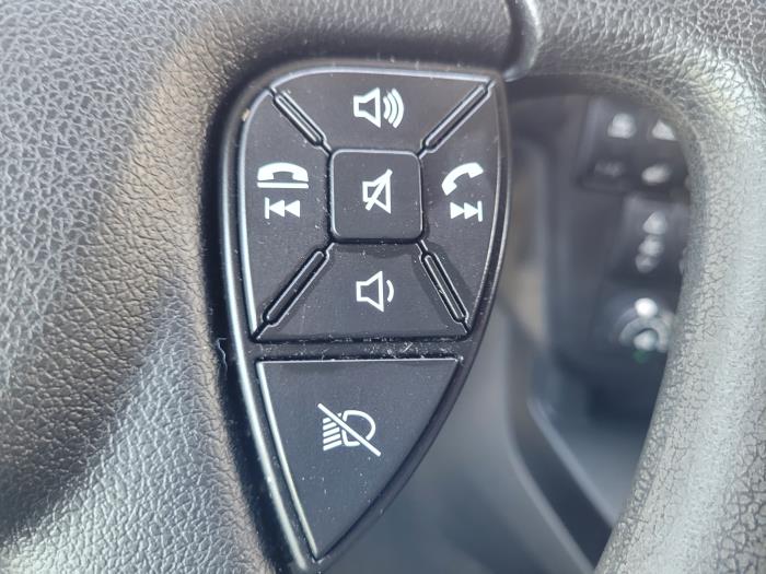 2022 International LT625-15