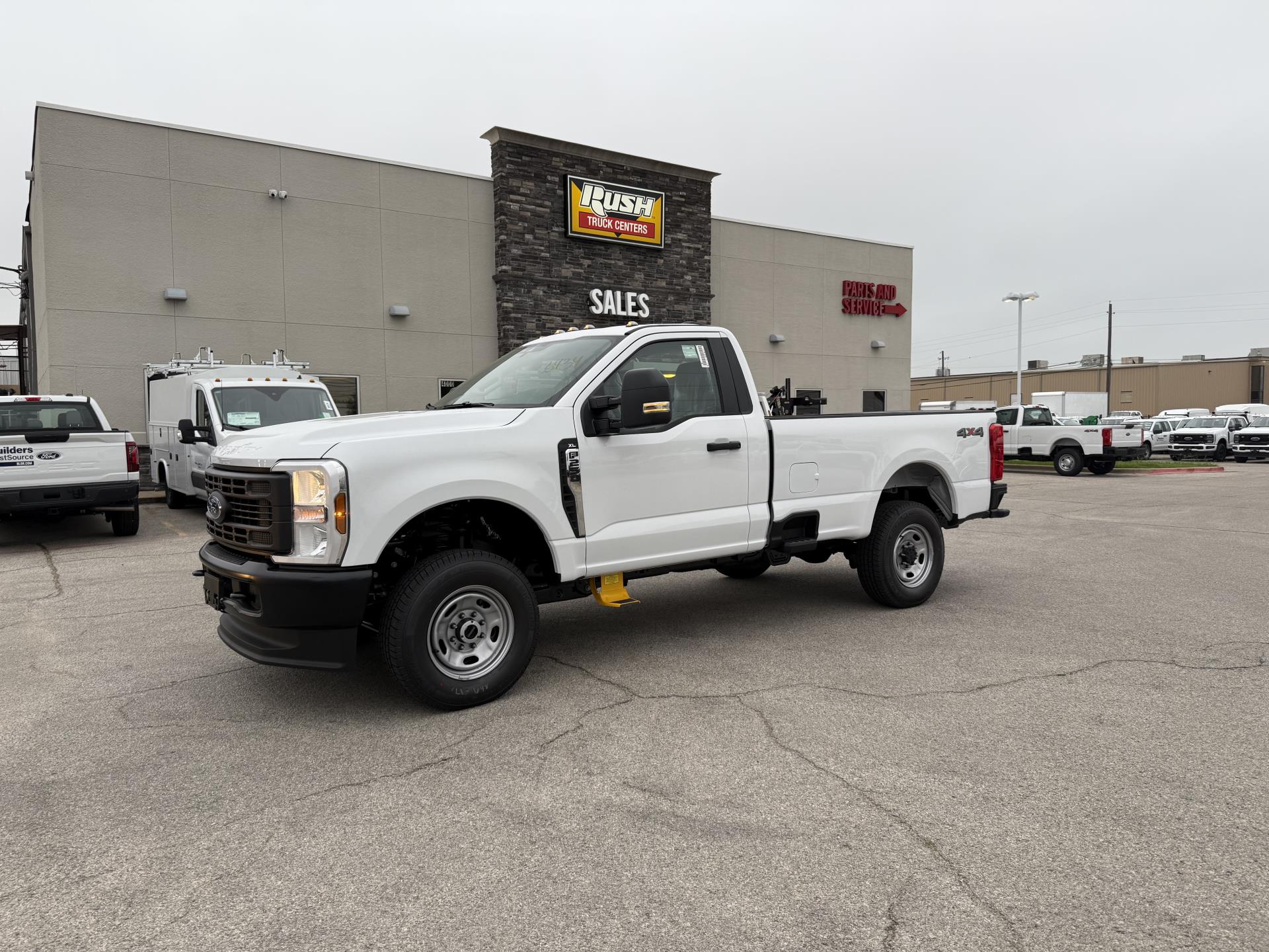 2025 Ford F-250 Regular Cab 4x4 Pickup for sale #1905221 - photo 1