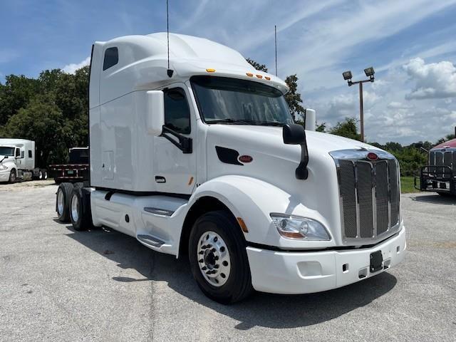 2022 Peterbilt 579-12