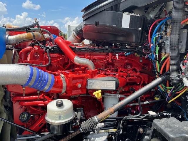 2022 Peterbilt 579-16