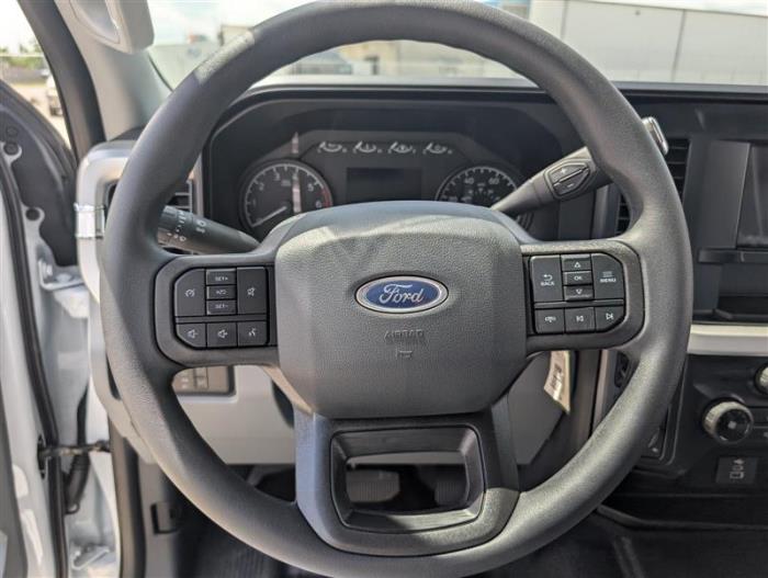 2025 Ford F-250-14