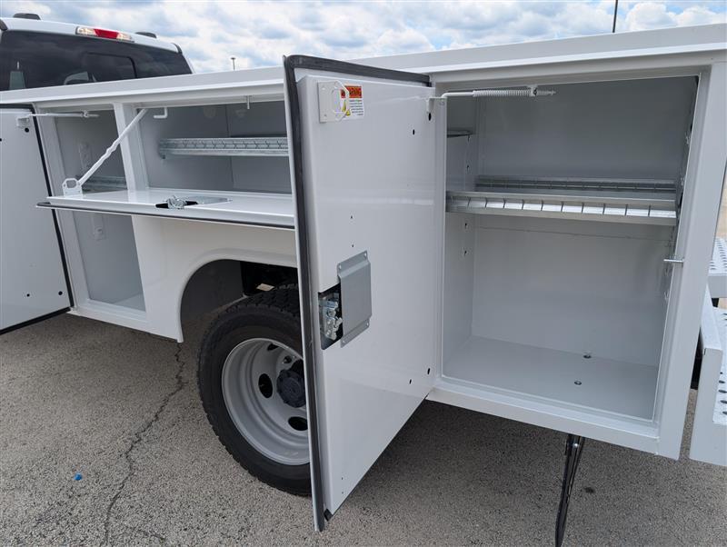 New 2024 Ford F-450 Crew Cab 4x4 Reading SLU132-DW 11' Service Truck for sale #1858078 - photo 9