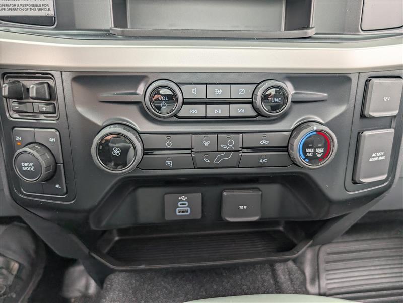 New 2024 Ford F-600 Regular Cab 4x4 Reading U132-DW 11' Service Truck for sale #1858080 - photo 20