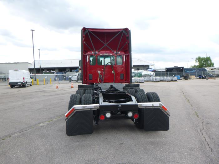 2022 Peterbilt 579-6