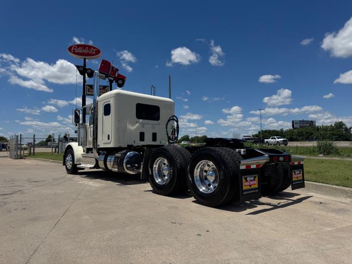 2026 Peterbilt 589-3