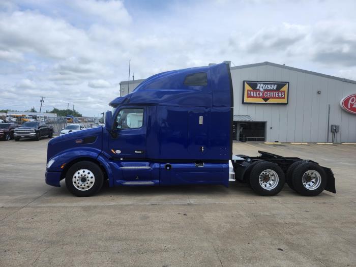 2022 Peterbilt 579-2