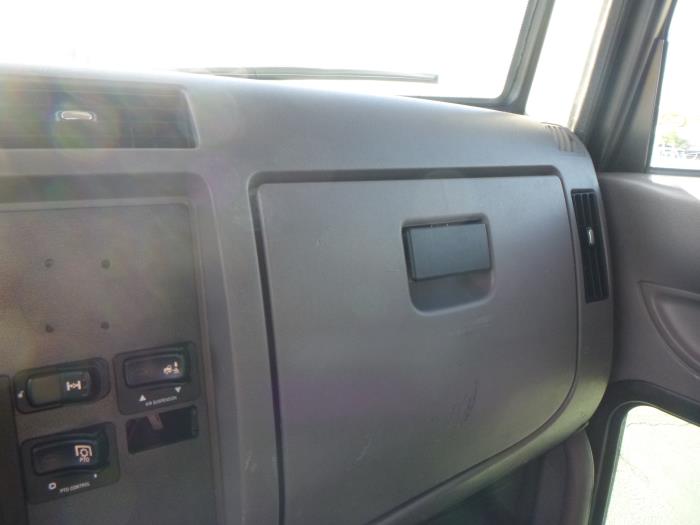2020 Peterbilt 337-22