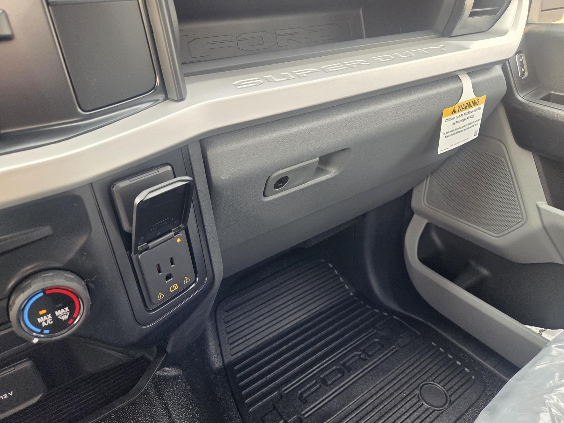 New 2025 Ford F-550 Regular Cab 4x4 11' 6" Knapheide Steel Dump Truck for sale #1900016 - photo 13