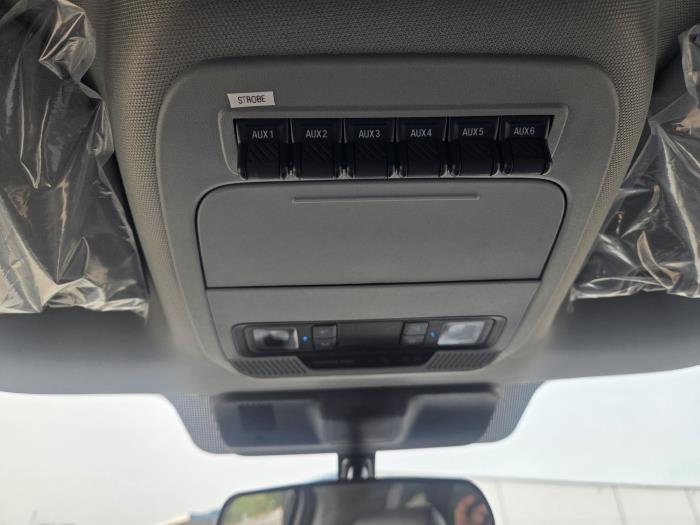 2025 Ford F-550-15