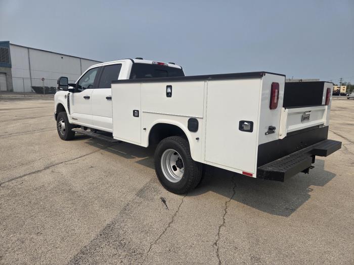 2025 Ford F-350-9
