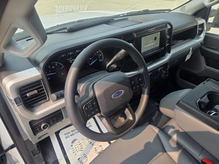 2025 Ford F-350-12