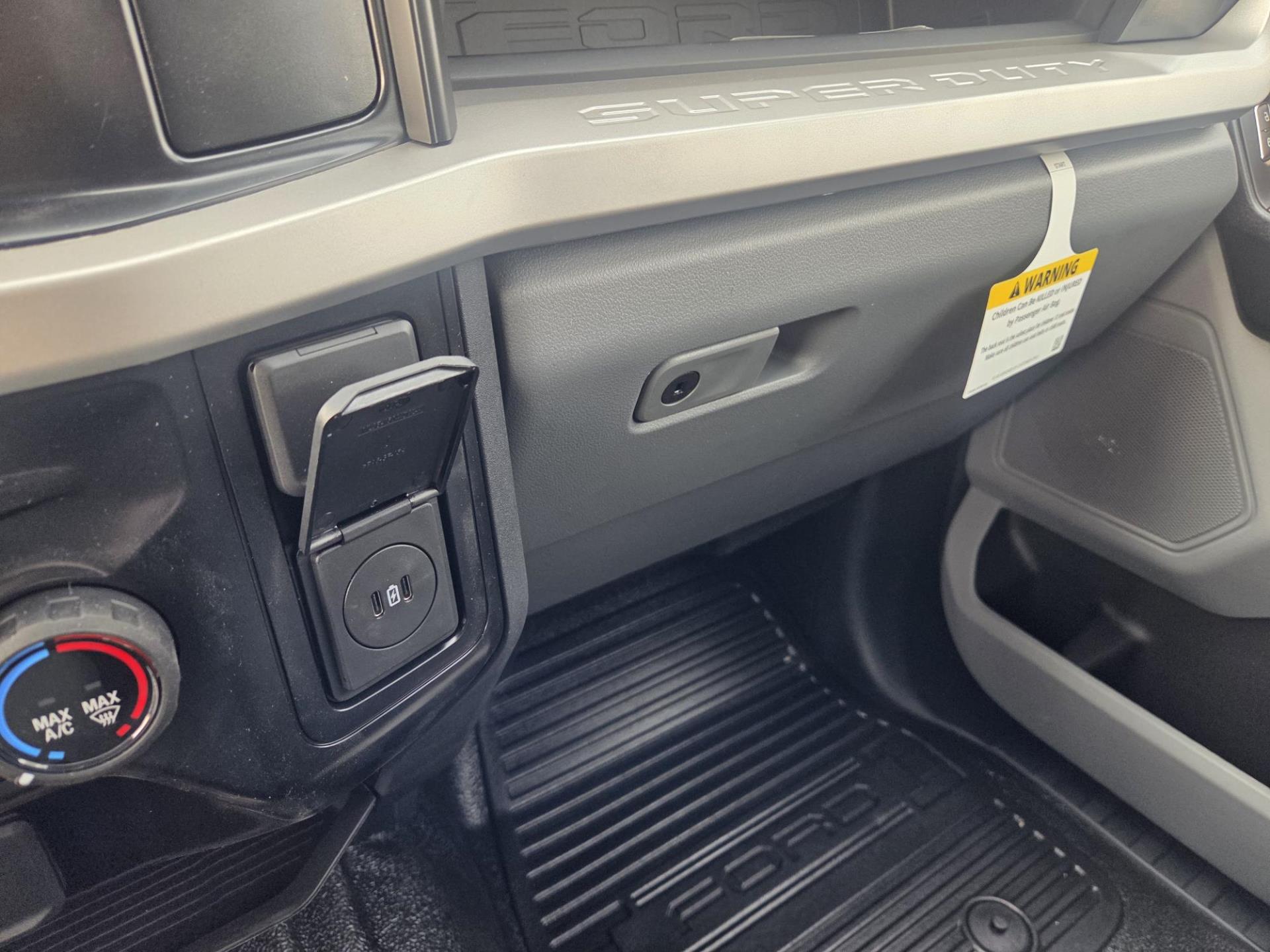 2025 Ford F-350 Crew Cab DRW 4x4 Knapheide Service Truck for sale #1916013 - photo 13