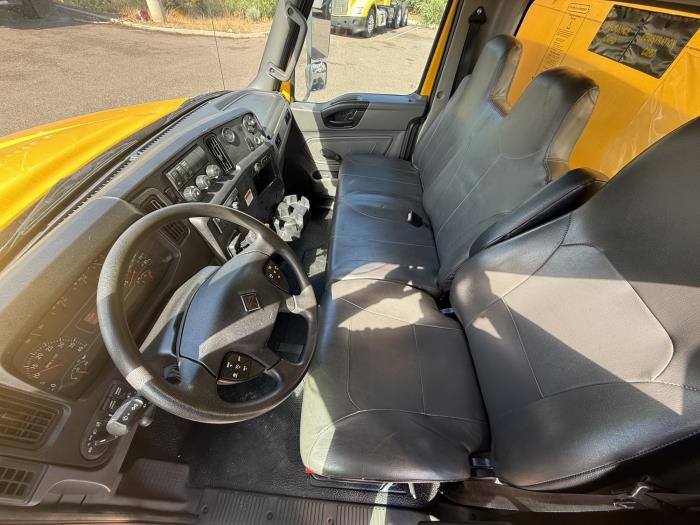 2020 International MV607-10