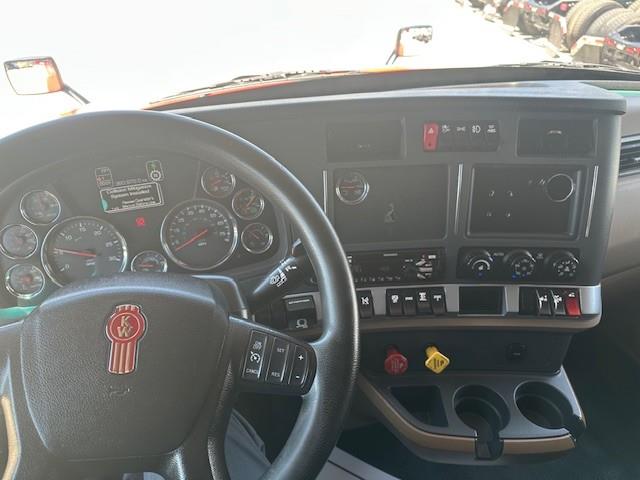 2021 Kenworth T680-1