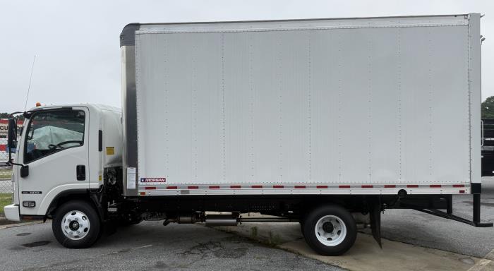 2025 Isuzu NPR-9