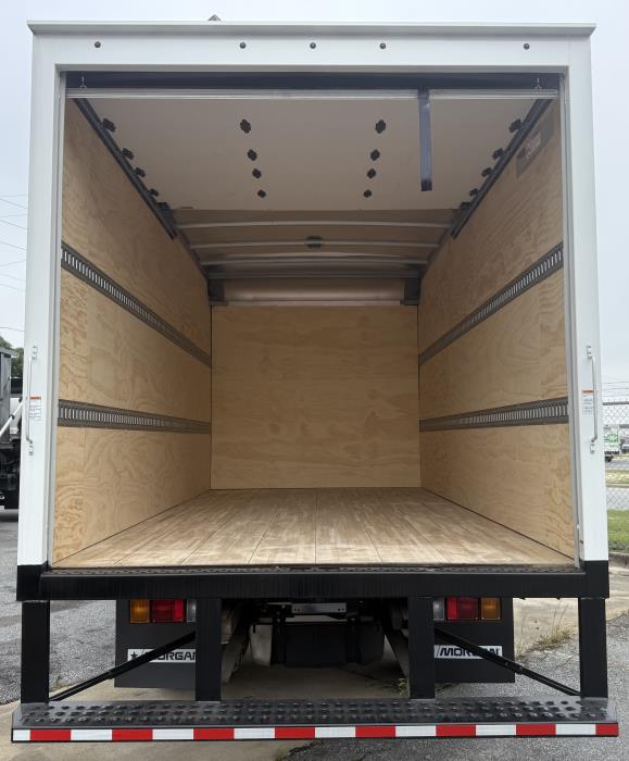 2025 Isuzu NPR-11