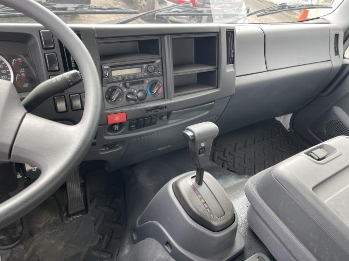 2025 Isuzu FTR-11