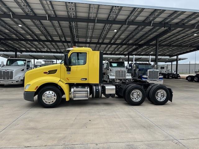 2021 Peterbilt 579-2