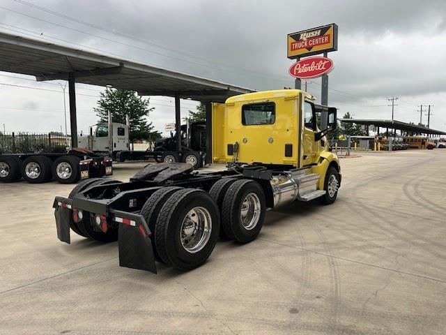 2021 Peterbilt 579-5
