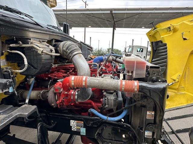 2021 Peterbilt 579-9