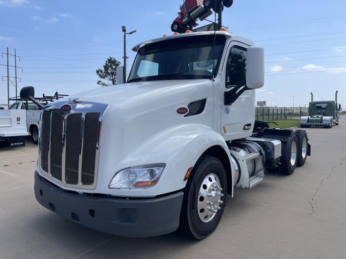 2021 Peterbilt 579-2
