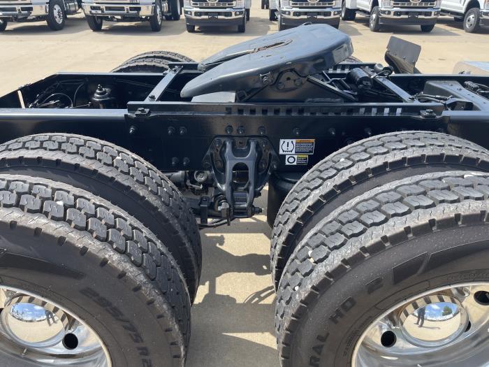 2021 Peterbilt 579-7