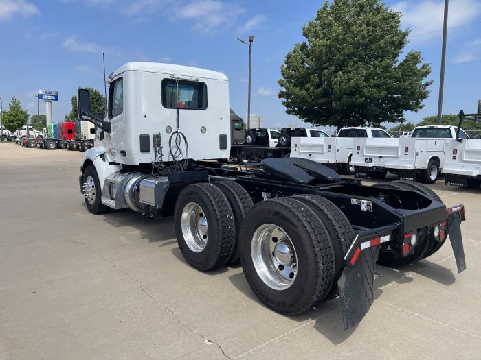 2021 Peterbilt 579-11