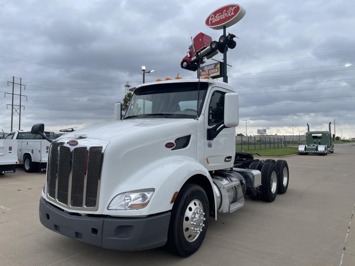 2021 Peterbilt 579-1