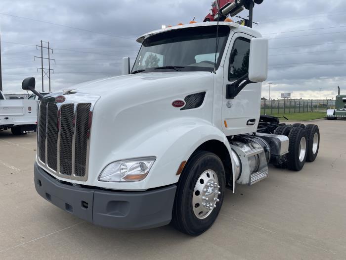 2021 Peterbilt 579-2