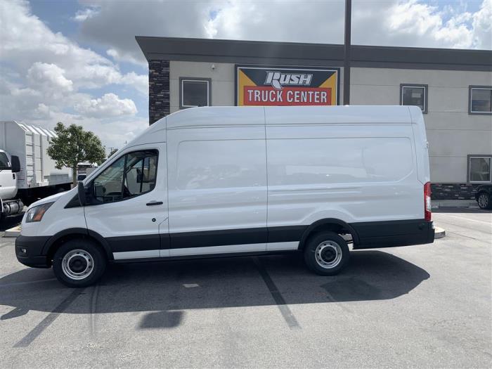 2025 Ford Transit-350-2