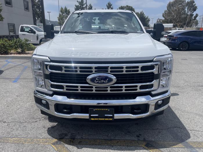 2025 Ford F-350-7