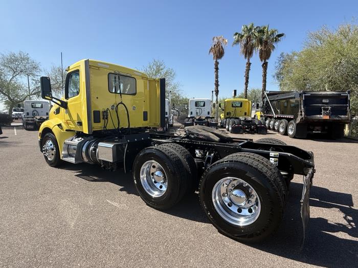 2021 Peterbilt 579-3