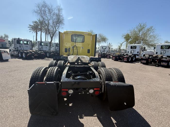 2021 Peterbilt 579-4